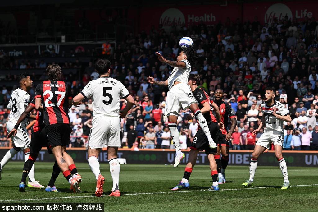 英超-霍伊伦96分绝平 曼联1-1平十人伯恩茅斯五轮不胜